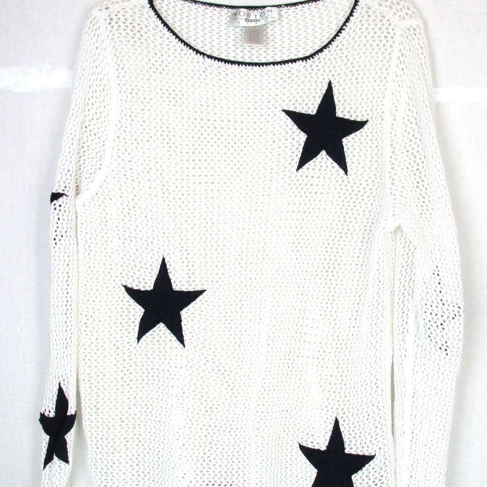 Norton Studio Loose Knit White W Black Stars 1X